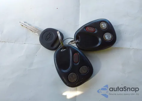 2005 Chevrolet Suburban 1500 Ls from USA, damaged, VIN 3GNEC16Z75G228323